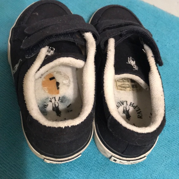 2/$20 🎉Children’s shoes - Picture 2 of 6